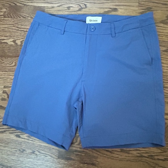 Create Unison Golf Shorts In Blue Size Large NWT - Picture 1 of 5